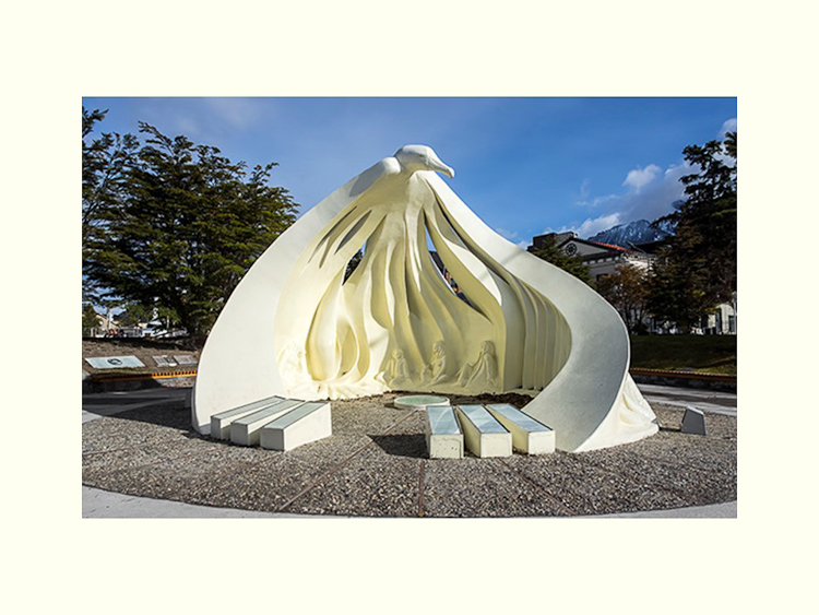 All Images By Ron MacDonnell Roberts.  © 2023.  All Rights Reserved.