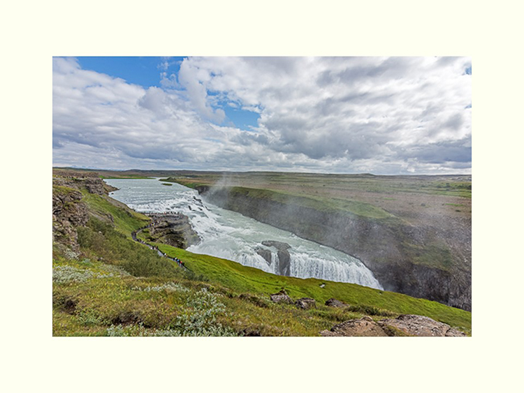 All Images By Ron MacDonnell Roberts.  © 2023.  All Rights Reserved.