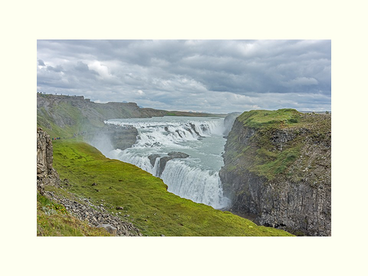 All Images By Ron MacDonnell Roberts.  © 2023.  All Rights Reserved.