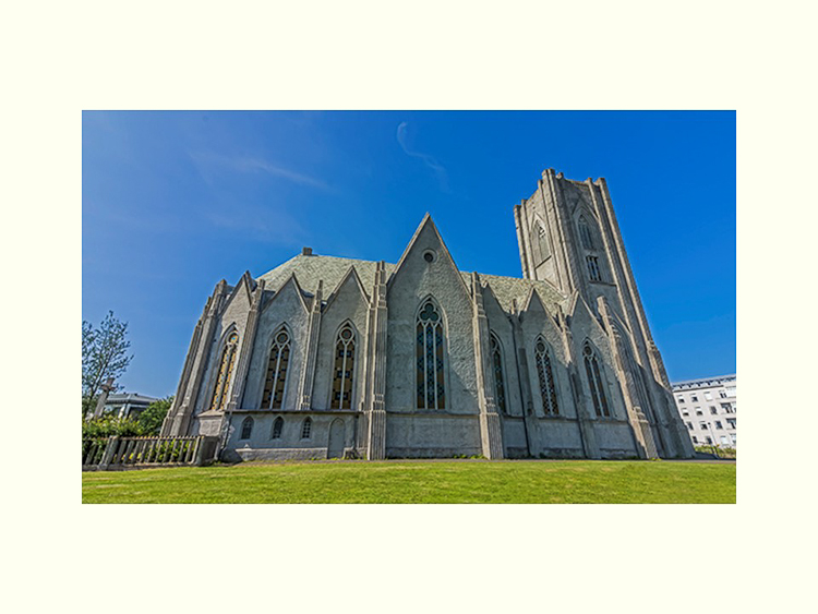 All Images By Ron MacDonnell Roberts.  © 2023.  All Rights Reserved.